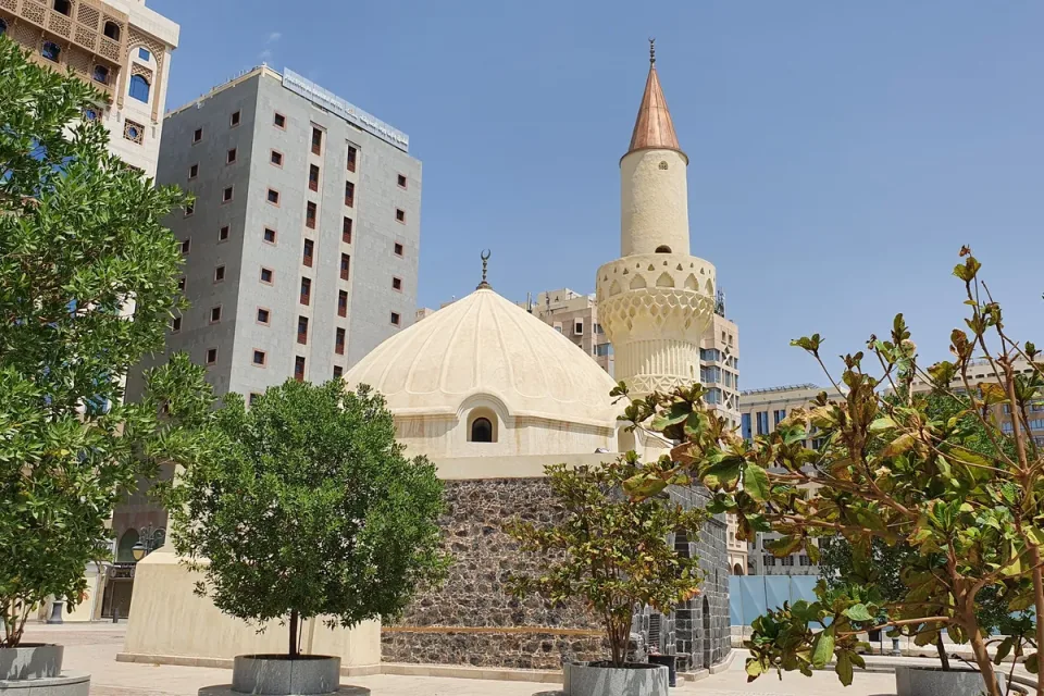 Abu Bakr As-Siddiq Mosque