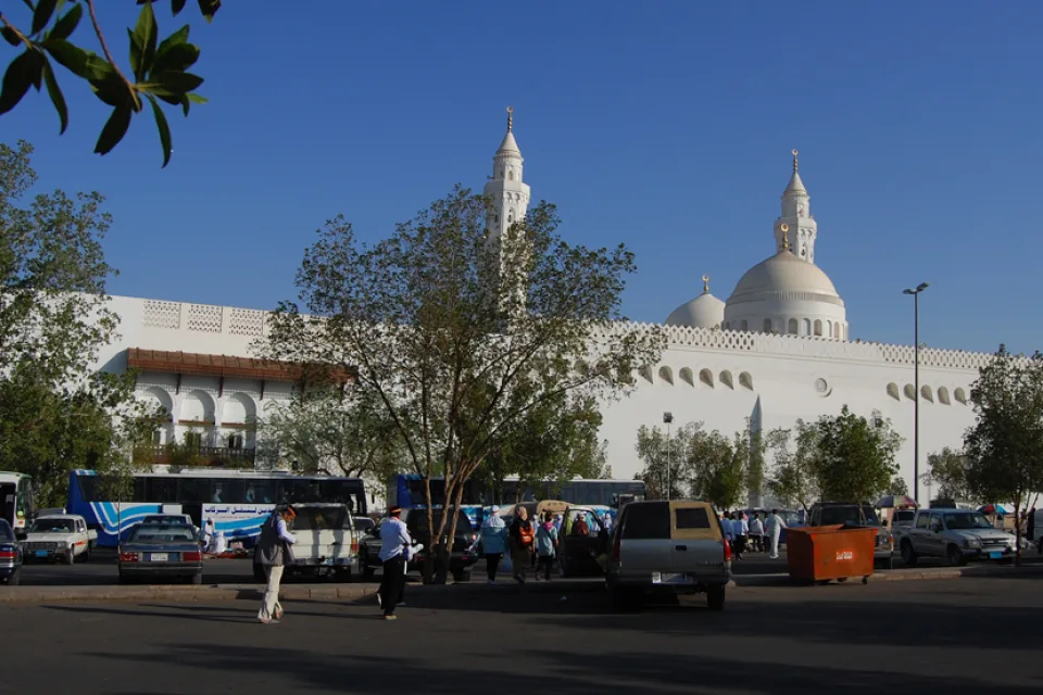 Al-Qiblatayn Mosque